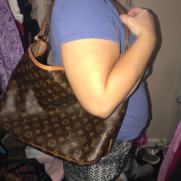 Real Authentic LV - Picture 8 of 8